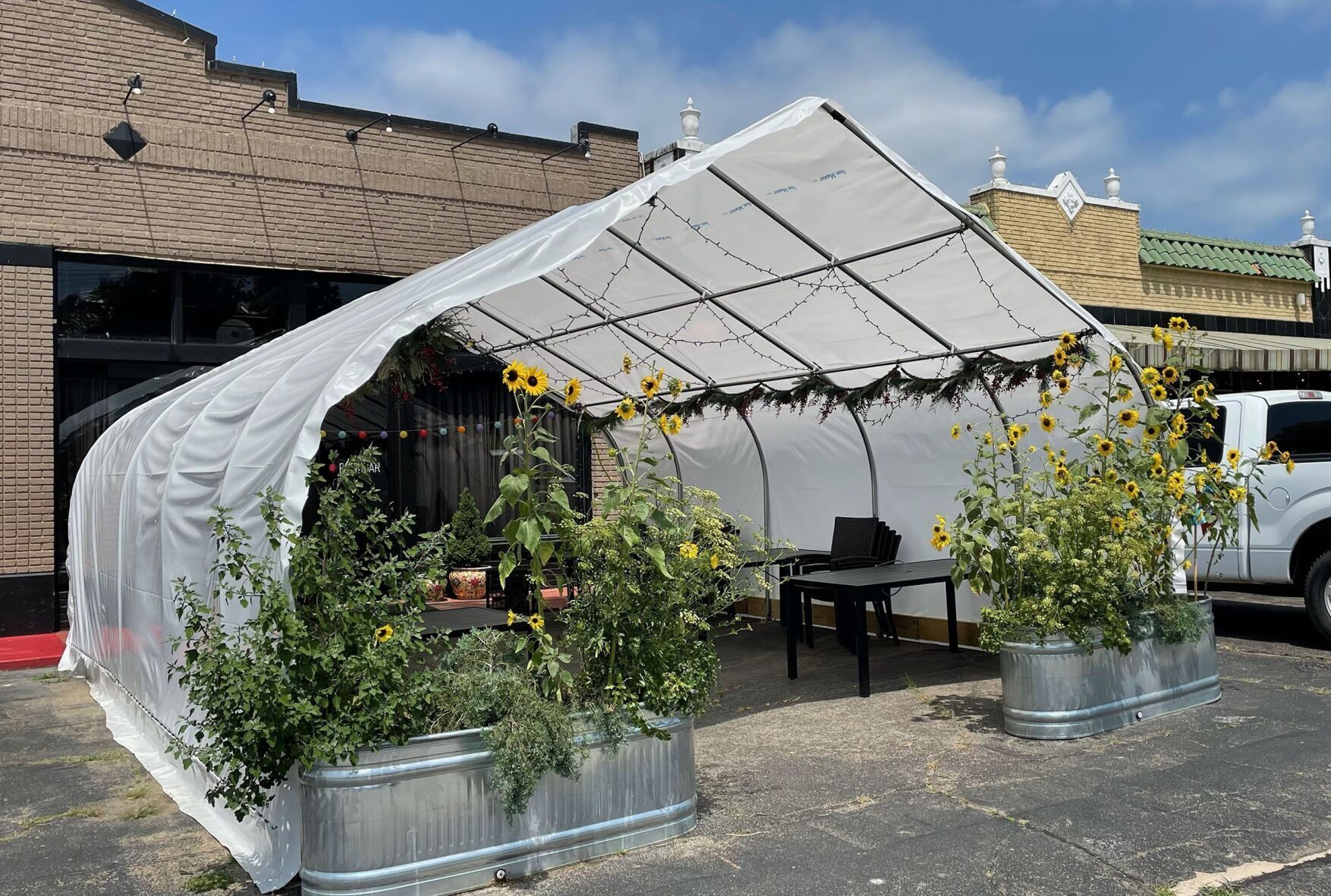 Farm Bar